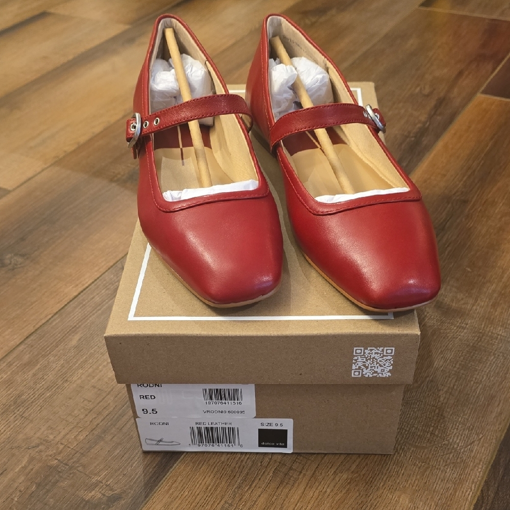 Dolce Vita Red Flats Classic Mary Jane Style